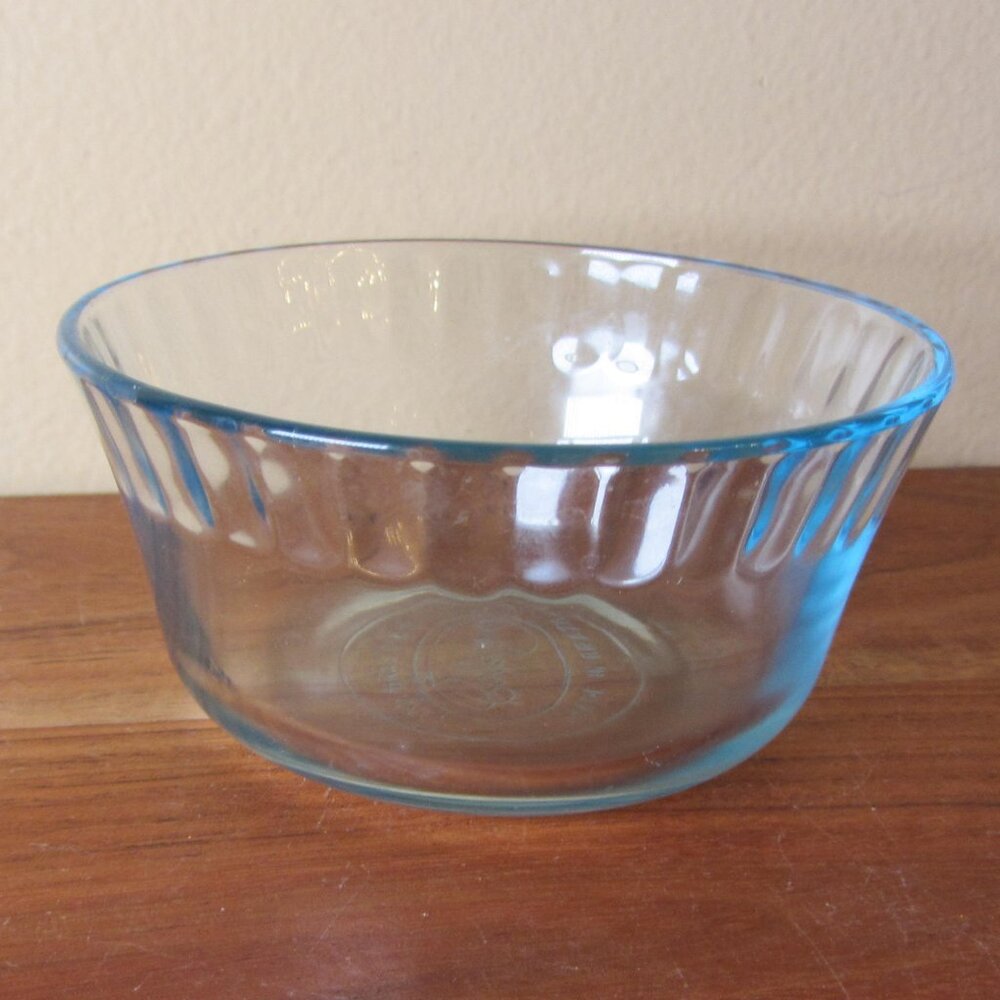 8 oz colorex brazil MCM vintage blue bowl (W5905)